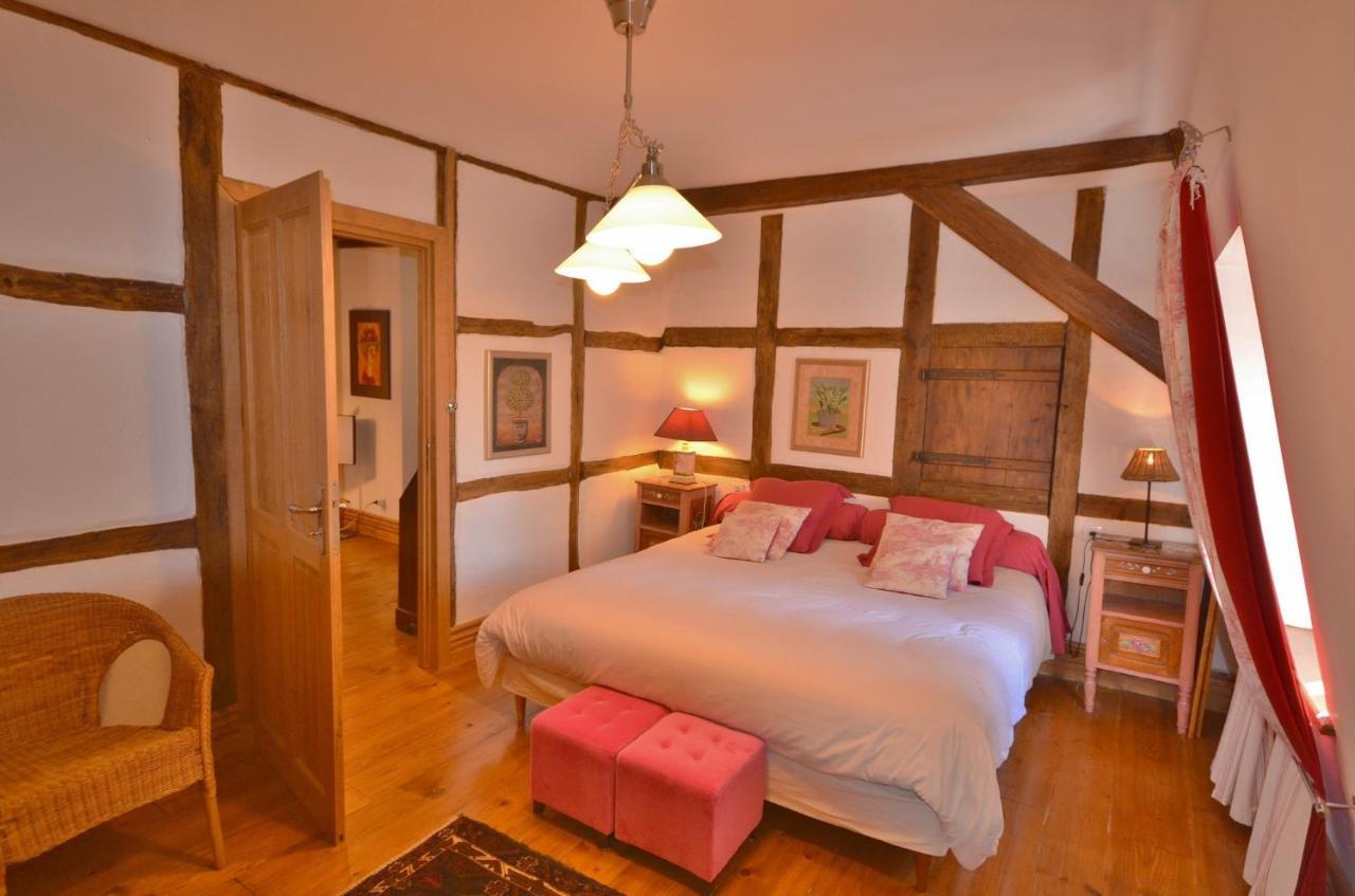D'hotes Chateau De Grunstein Bed & Breakfast 3*